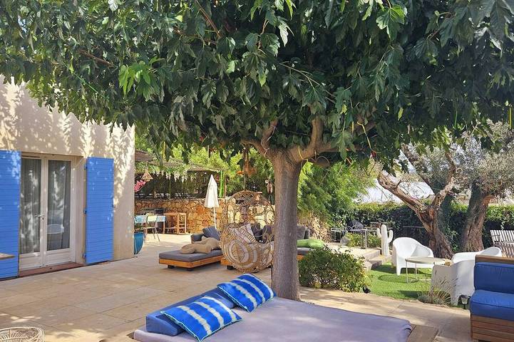 Großes Landhaus Schwimmbad, Spa, Terrasse, Garten, Wifi Zugang 5 Minuten von Sanary entfernt in Ollioules, Mittelmeerküste (Frankreich)
