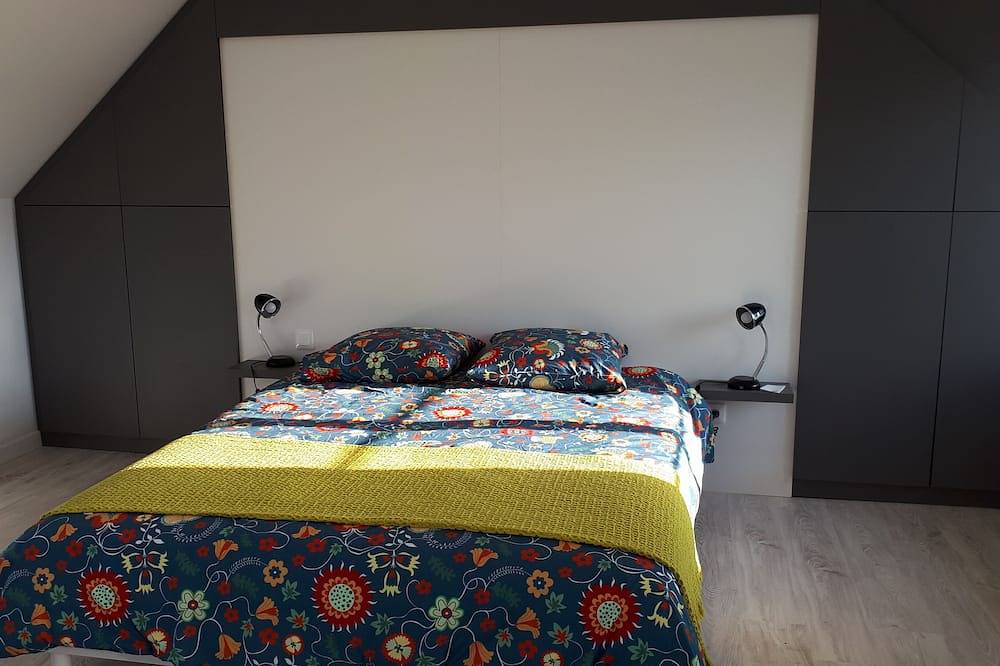 Gîte individuel classé 3 * de tourisme ouvert sur le littoral  breton in Saint-Pol-de-Léon, Ceinture Dorée