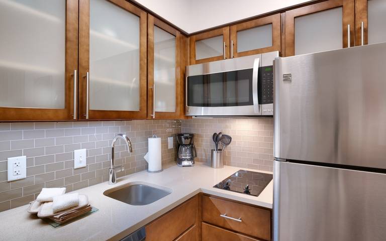 Entire studio, Staybridge Suites Lehi - Traverse Ridge Center in Lehi, Utah County