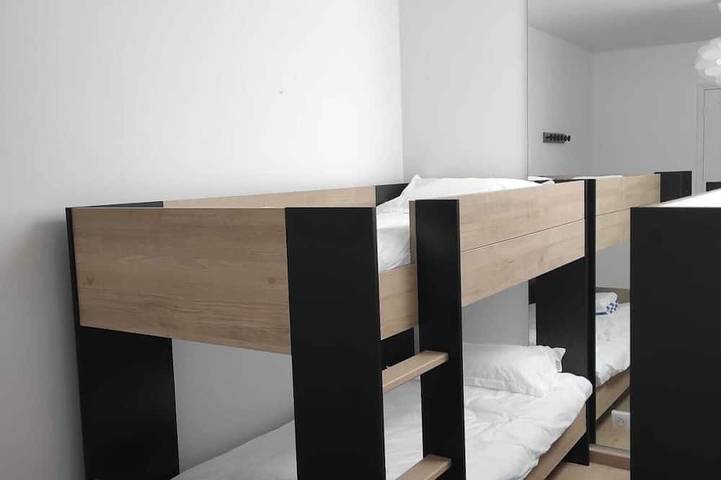 Location de vacances pour 12 personnes, avec jardin ainsi que sauna et jacuzzi à Carignan-de-Bordeaux - 3