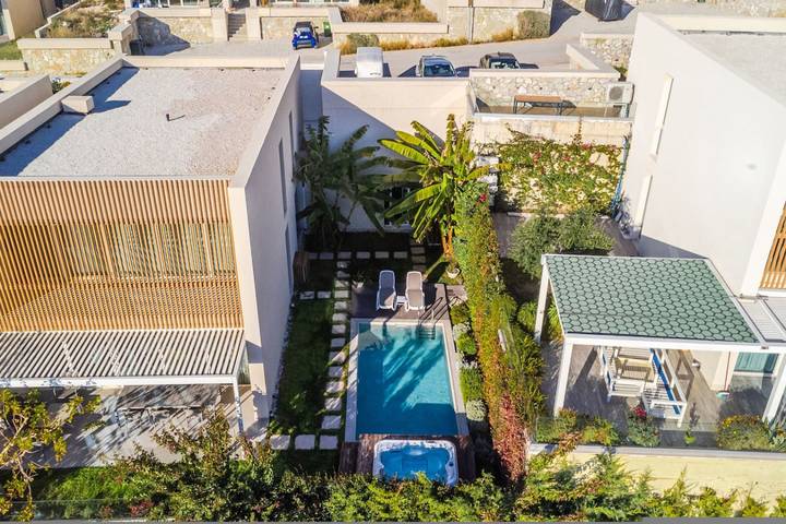 Villa pour 8 personnes, avec piscine et balcon, animaux acceptés en Albanie - 3