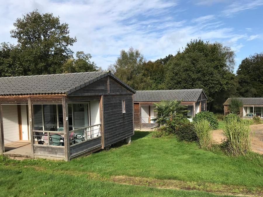 Camping Domaine du Scorff - Chalet 4 personas - Chalet Ker O'zen, Ker Meuh y Ker Kitch 2 habitaciones in Kernascléden, Pontivy region