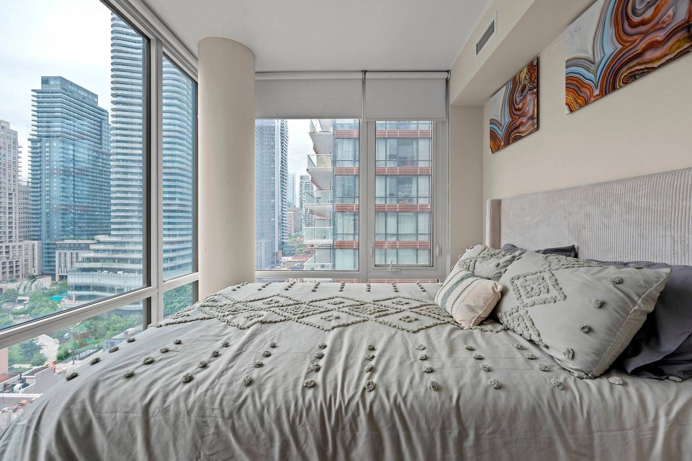 Apartamento entero, Oakville. Sunny 1Br Basement - Basement in Oakville, Lago Ontario (Kanada)