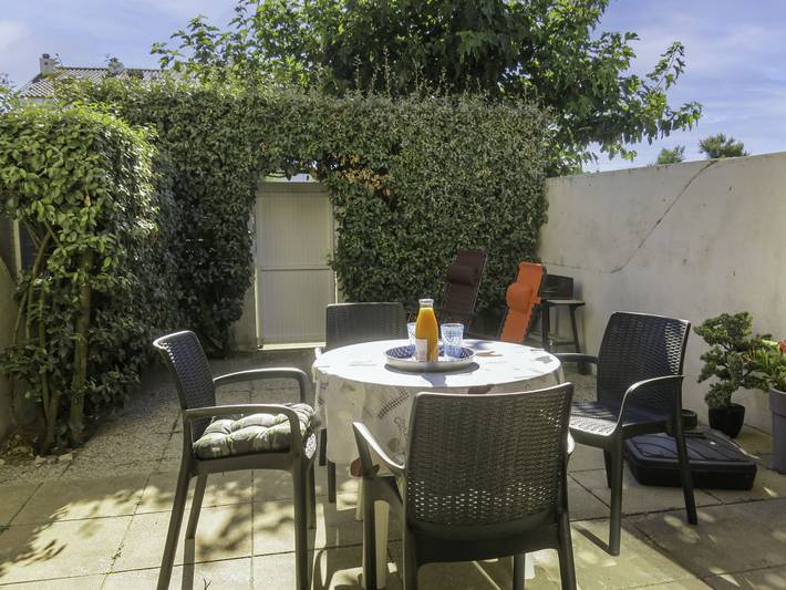 Location de vacances pour 4 personnes, avec terrasse aux Les Sables-d'Olonne - 2