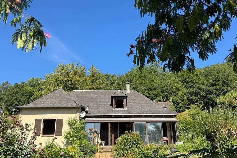 Grande maison familiale à Argentat, Dordogne à pied, tout sans voiture in Argentat, Région de Tulle