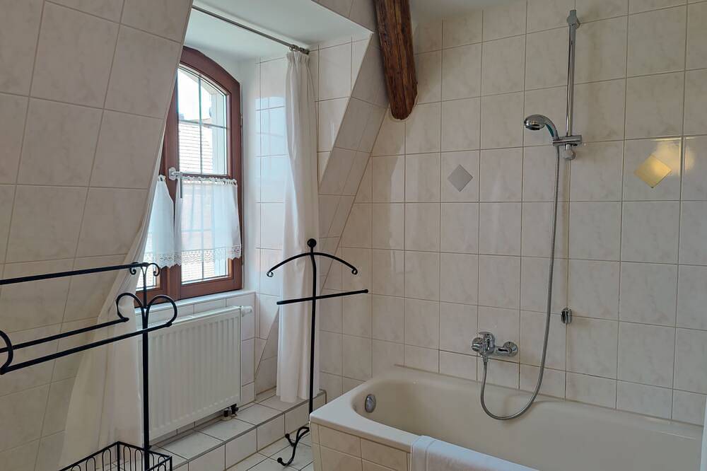 Doppelzimmer 9 - Hotel Zum Klötzelmönch in Görlitz, Oberlausitz-Niederschlesien