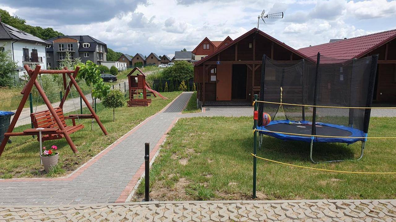 Wantaris 2 - domki parterowe letniskowe, Parking Zamykany Mielno-Mielenko in Mielno, Powiat koszaliński