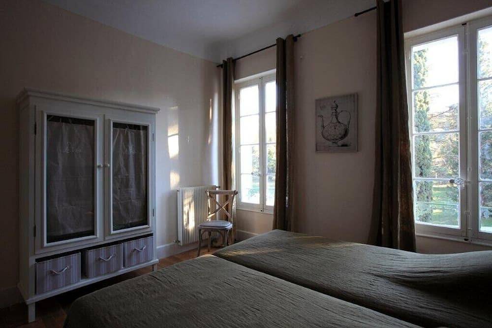 Casa 'R', el encanto de una casa provenzal en los viñedos in Pignans, Región Brignoles