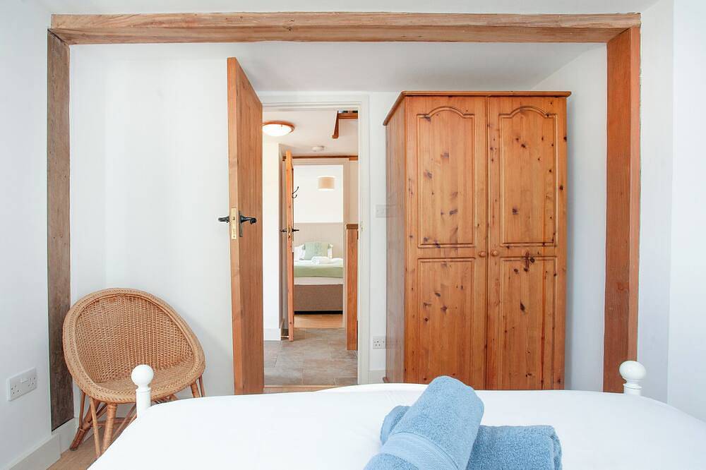 2 bedroom accommodation in Withleigh, near Tiverton in Tiverton, Devon