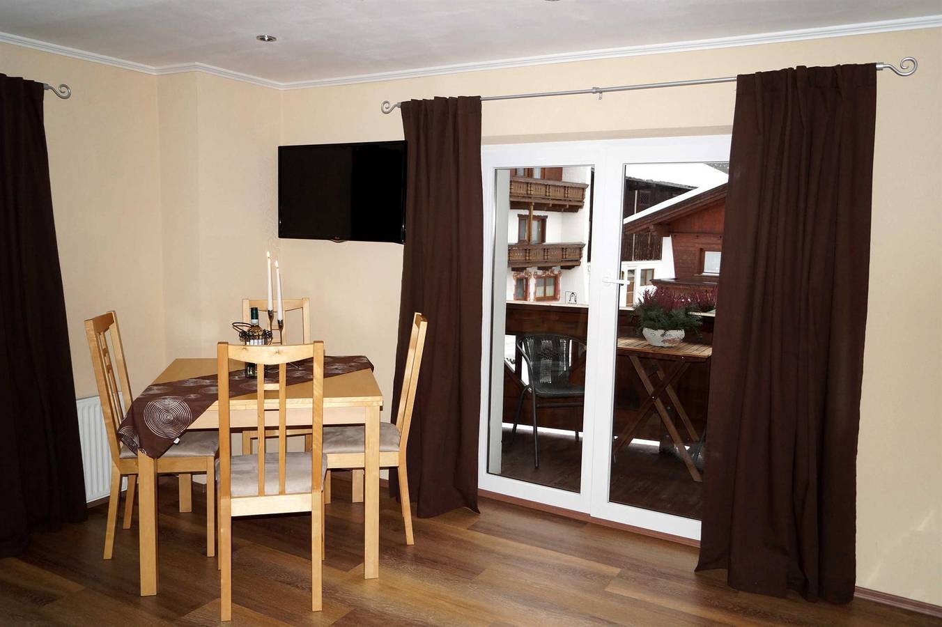 Ganze Ferienwohnung, Ferienwohnung Ii 2-4 Pers. 1 in Pertisau, Eben am Achensee