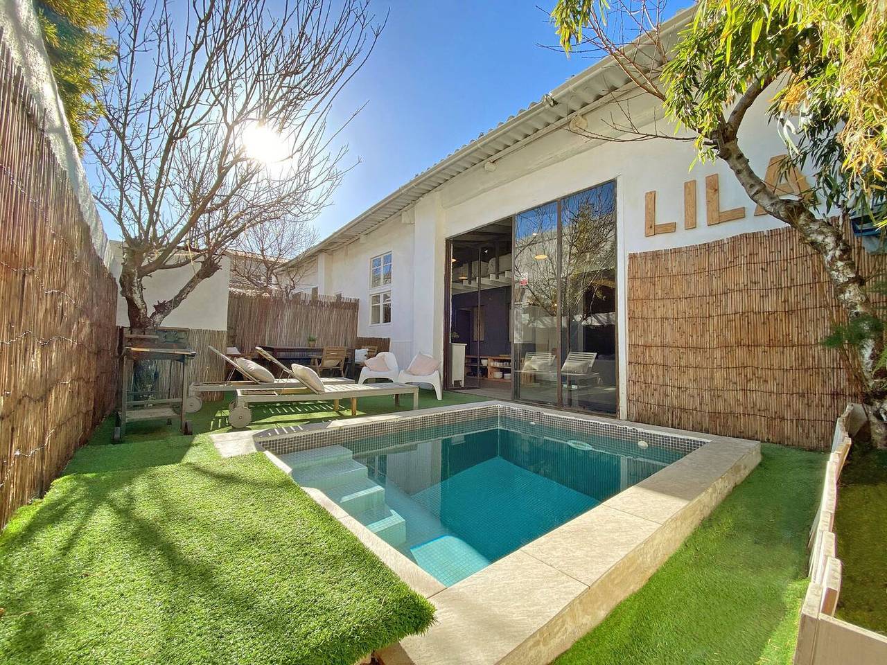 Villa für 3 Personen mit Garten in Barcelona Zentrum, Barcelona