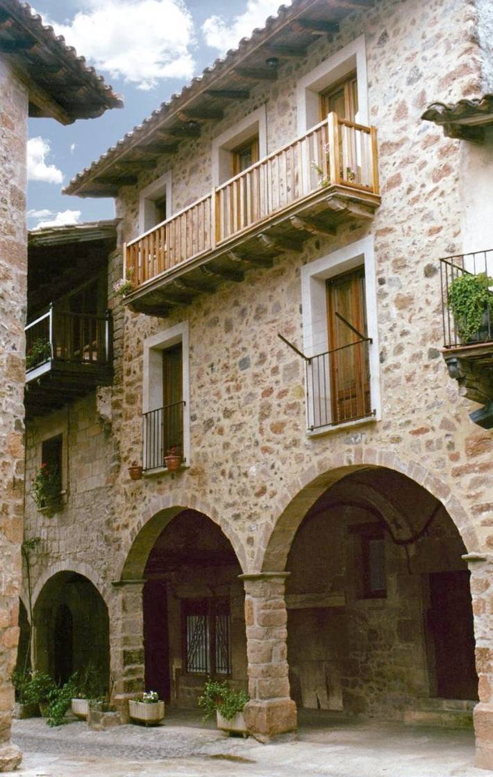 Apartamento para 6 personas, con Balcón y Vistas en Santa Pau