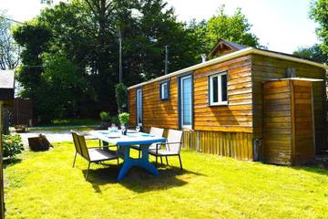 Gîte pour 4 personnes, avec jardin et terrasse dans Saint-Julien-de-la-Liègue
