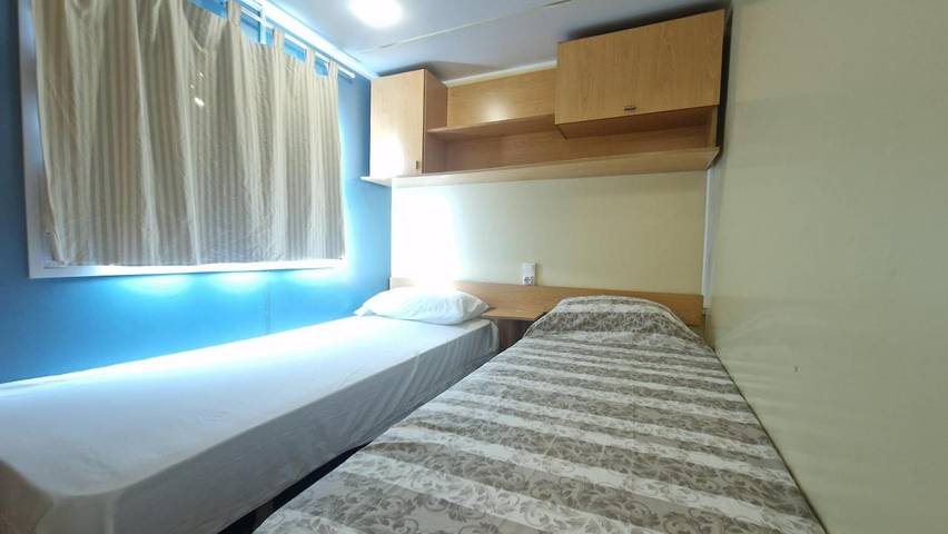 Location de vacances pour 5 personnes, avec vue ainsi que jardin et piscine, animaux acceptés à Albox - 3