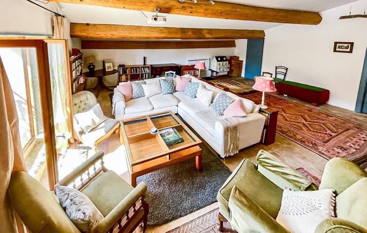 Location de vacances pour 10 personnes, avec jardin ainsi que piscine et terrasse à Alignan-du-Vent - 4