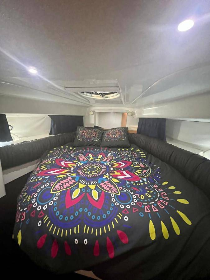 Bateau pour 4 personnes en Provence-Alpes-Côte d'Azur - 4