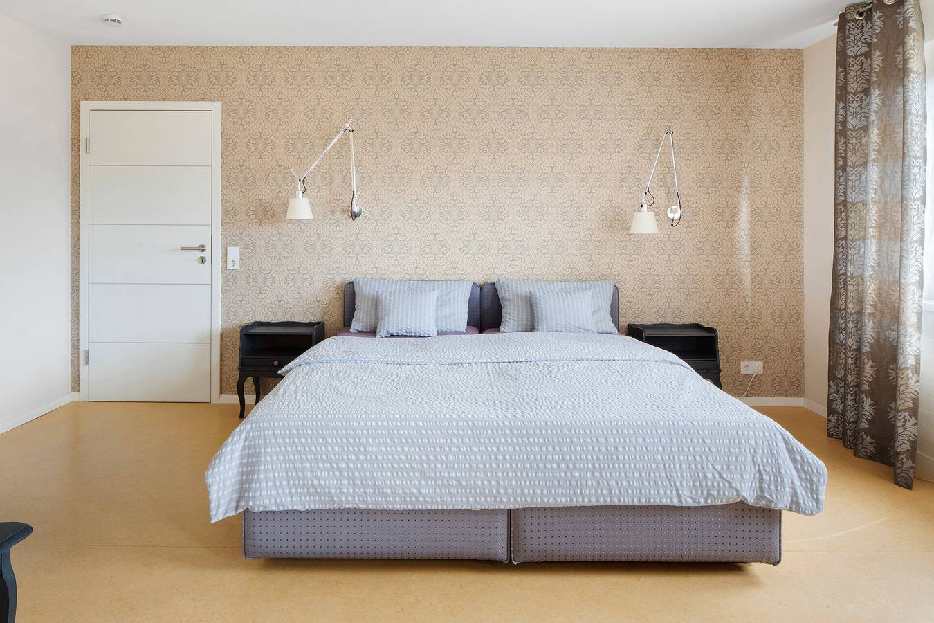 Ganzes Studio, Stiegeler Ferienwohnung Nr 3Augustinerplatz mit Balkon und Wi-Fi in Freiburg, Südschwarzwald