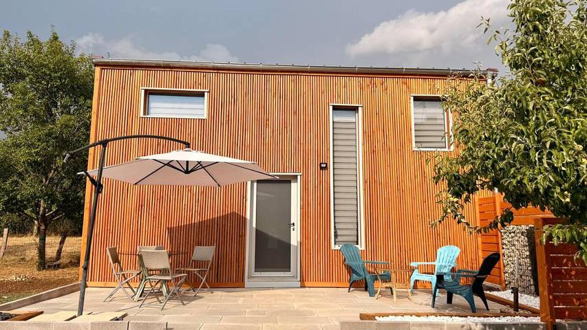 Gîte pour 4 personnes, avec Terrasse dans Bucey-lès-Gy