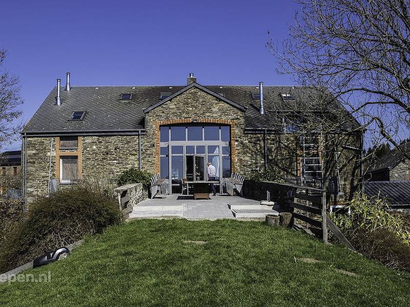 Maison de vacances pour 37 personnes avec vue sur le lac in Tavigny, Houffalize
