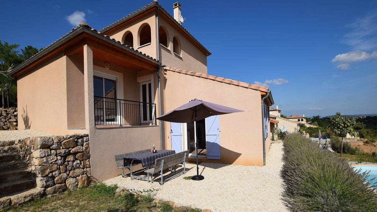 Villa pour 6 Personnes dans Joyeuse, Massif central