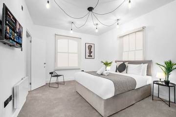 Apartment for 6 People in Wolverhampton, Birmingham Area, Photo 1