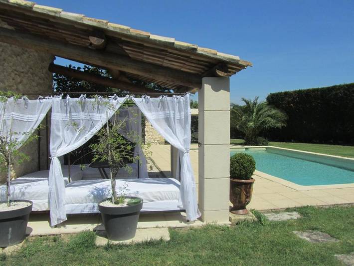 Location de vacances pour 4 personnes, avec piscine ainsi que jardin et vue à Cavaillon - 4
