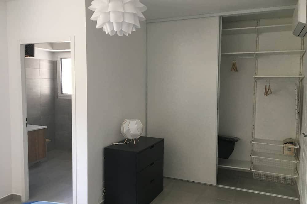 Appartement entier, Charmant T2 Hauteurs de Bastia, Vue Mer ( 2/4 pers) in Ville-di-Pietrabugno, Cap Corse