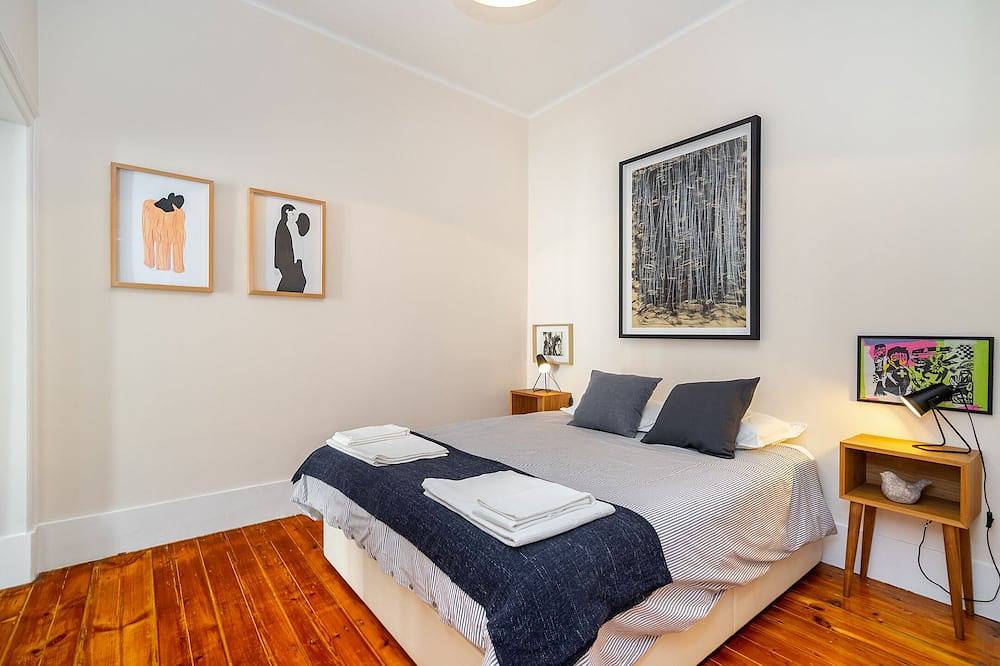 Entire apartment, Luxury apartment with private Pool & Garden in Lisbon, Costa de Lisboa