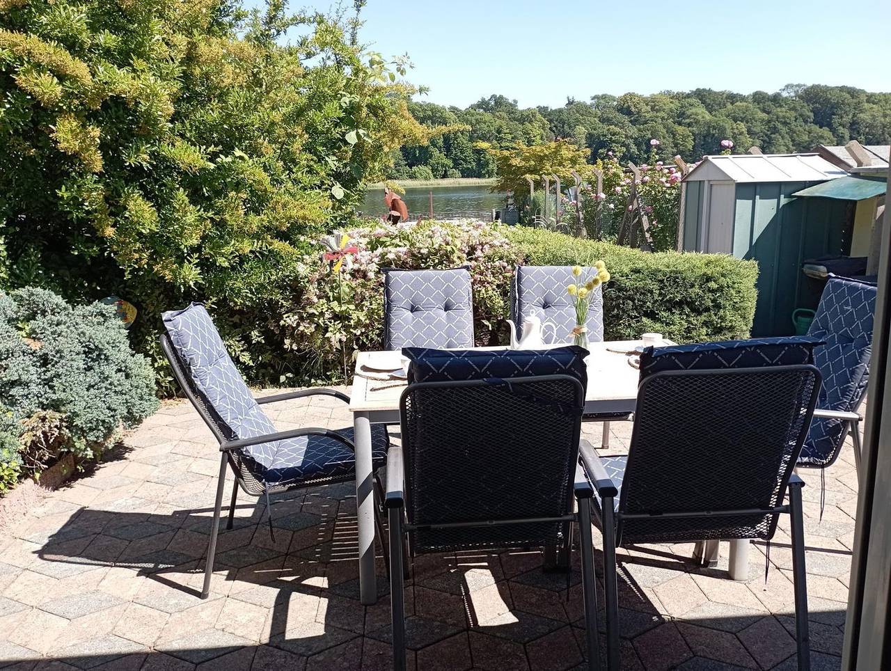 Bungalow Seestern in Malchow mit privatem Seezugang und Terrasse in Malchow, Fleesensee