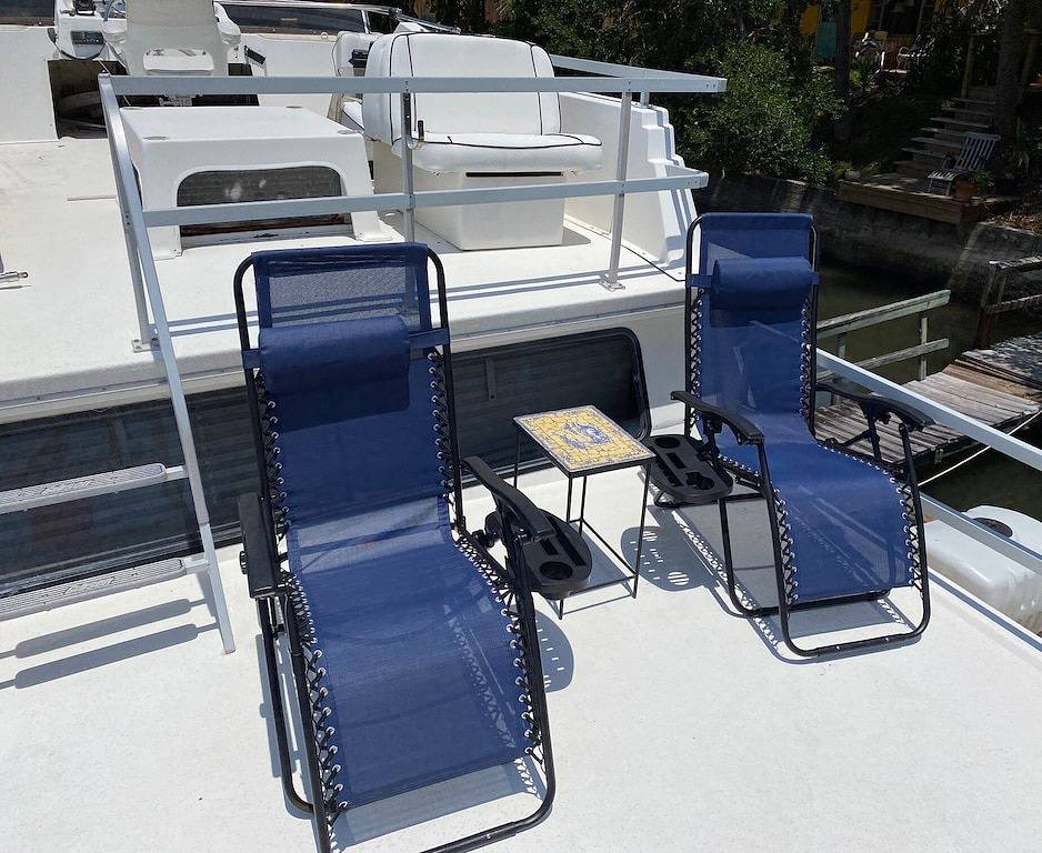 Float Above It All — Walk to Beach & Restaurants in Jupiter, Palm Beach County