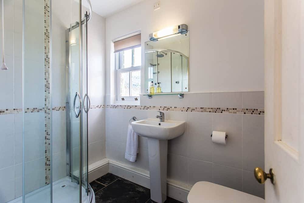 The Dairy, shared hot tub and sauna in Hartland, Hartland Devon Heritage Coast