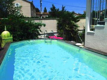 Chambre d’hôte pour 2 personnes, avec jardin et piscine, animaux acceptés dans Rhône
