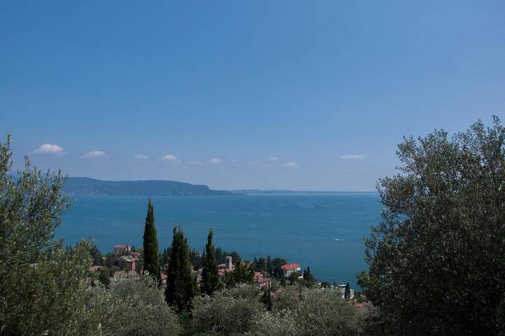 Ferienhaus für 6 Personen, mit Seeblick und Garten sowie Ausblick, mit Haustier in Gardone Riviera - 4