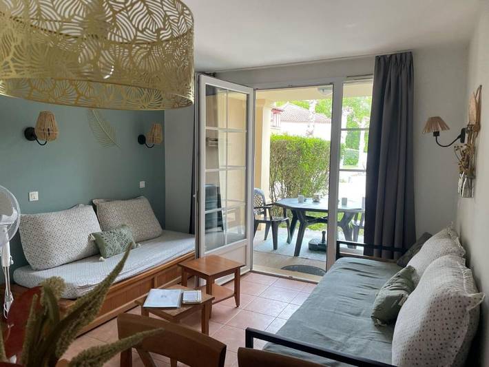 Appartement de vacances pour 5 personnes, avec Jacuzzi et Terrasse ainsi que Jardin et Piscine à Monflanquin