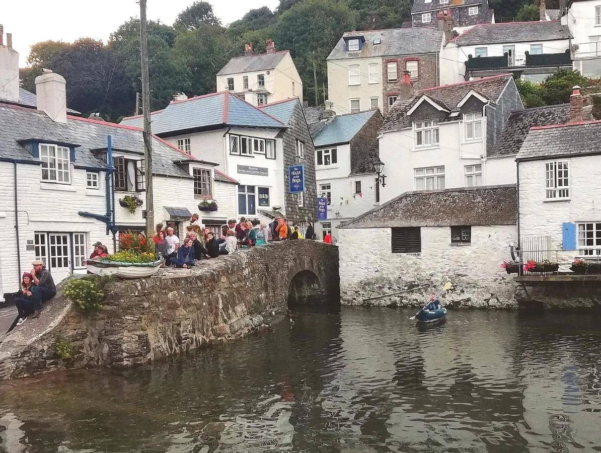 Double Room with Sea View in Polperro, Cornwall