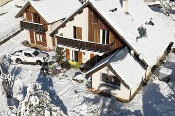Chalet pour 4 personnes, avec jardin et balcon, animaux acceptés à Villard-de-Lans
