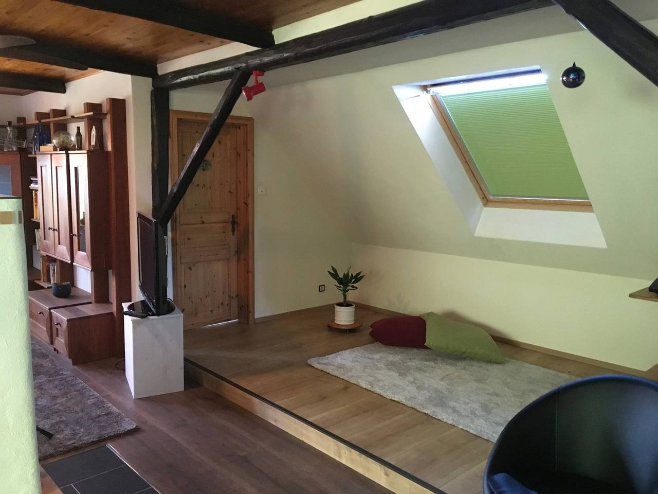 Ganze Ferienwohnung, Rinteln-Loft mit E-Auto-Ladestation in Rinteln, Landkreis Schaumburg