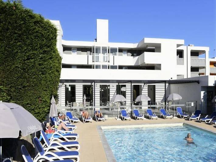 Gîte pour 4 personnes, avec piscine, adapté aux familles dans Thermes des Hespérides - 3