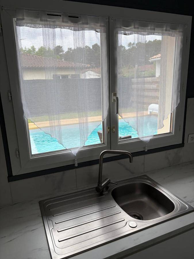Location de vacances pour 6 personnes, avec piscine et jardin à Saint-Vincent-de-Tyrosse - 4