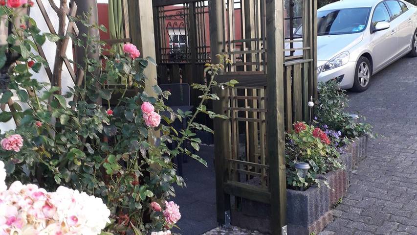 Ferienwohnung für 5 Personen, mit Terrasse in Reichshof