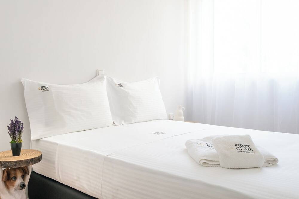 Geheel appartement, Varkiza Sea Front Residence in Vari, Oostkust Regio Attika