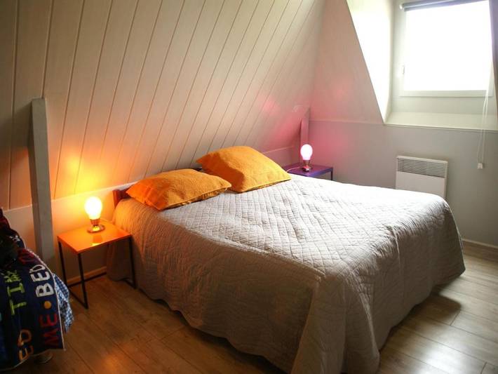 Location de vacances pour 10 personnes, avec terrasse ainsi que jardin et piscine, animaux acceptés à Loubressac - 3