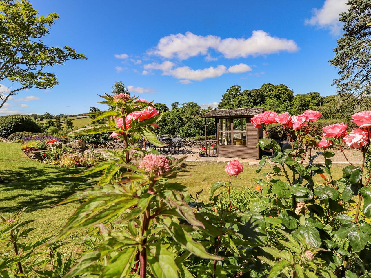 1 Bridge End &amp; Garden in Grassington, Yorkshire Dales National Park