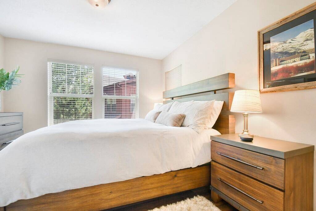 Fox Bay Favorite in Uinta Wasatch Cache National Forest