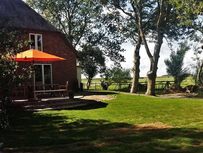 Ferienhaus für 10 Personen, mit Garten und Terrasse in Uelvesbüll - 2