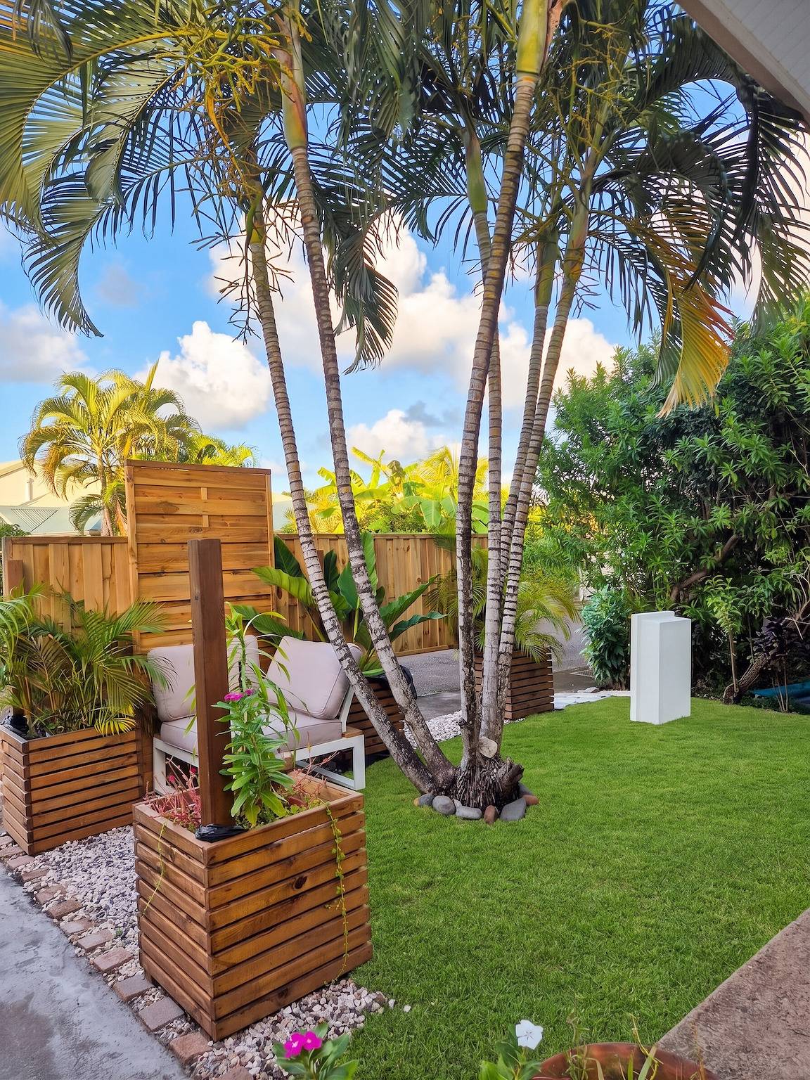 Charmantes Haus in Sainte-Anne mit Holzpergola und Garten. in Sainte-Anne, Martinique
