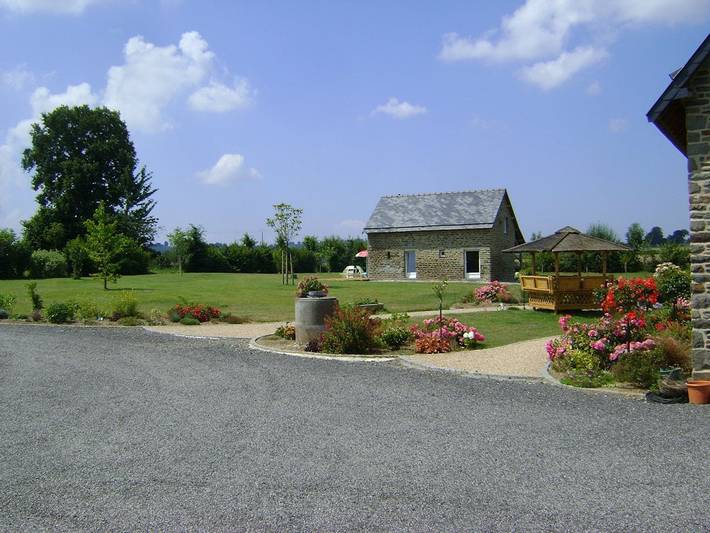 Chambre d’hôte pour 2 personnes, avec jardin dans le Calvados - 2