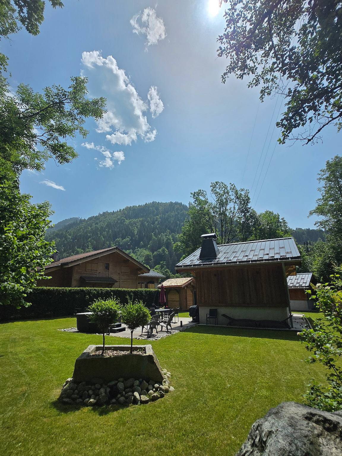 Chalet "Pierre d'Anatase" mit Bergblick, Terrasse, Garten und Wlan in Saint-Gervais-les-Bains, Pays du Mont-Blanc