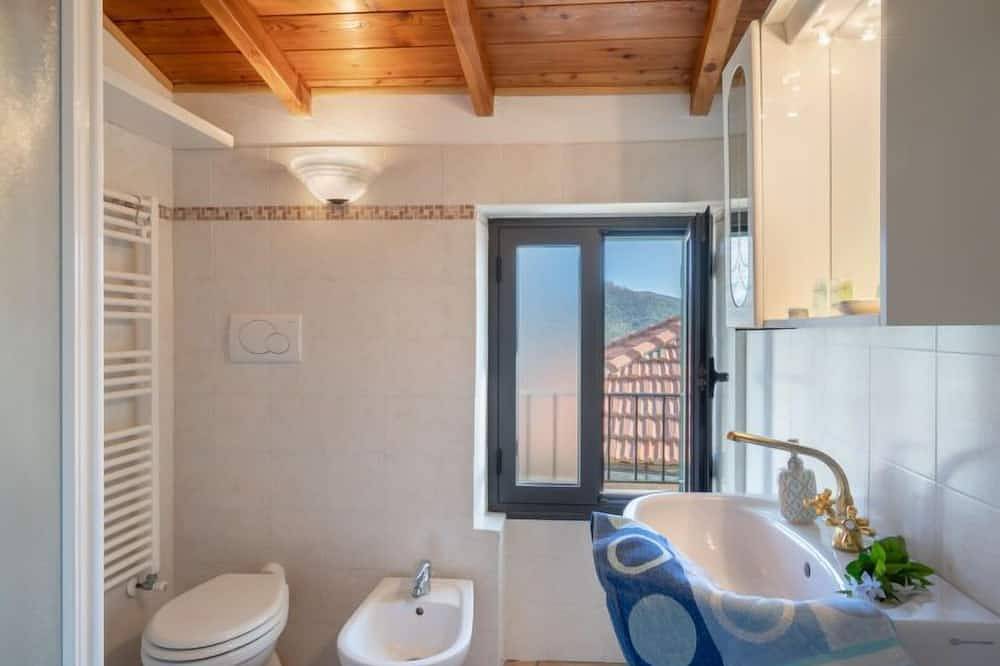 Ganze Wohnung, Azzurro in Vasia, Riviera di Ponente