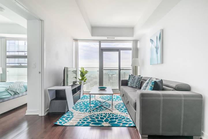 Ferienwohnung für 4 Personen, mit Balkon und Seeblick, mit Haustier in Ontario